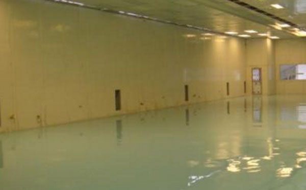 高昌自流平环氧地坪中涂